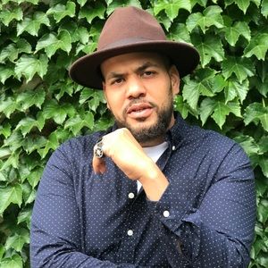 Meet your Posher, Joshua-adam